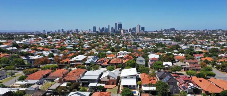 Housing in a suburb of an Australian city, similar to New Zealand.