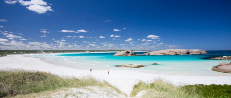 Turquoise blue water located in Esperance 